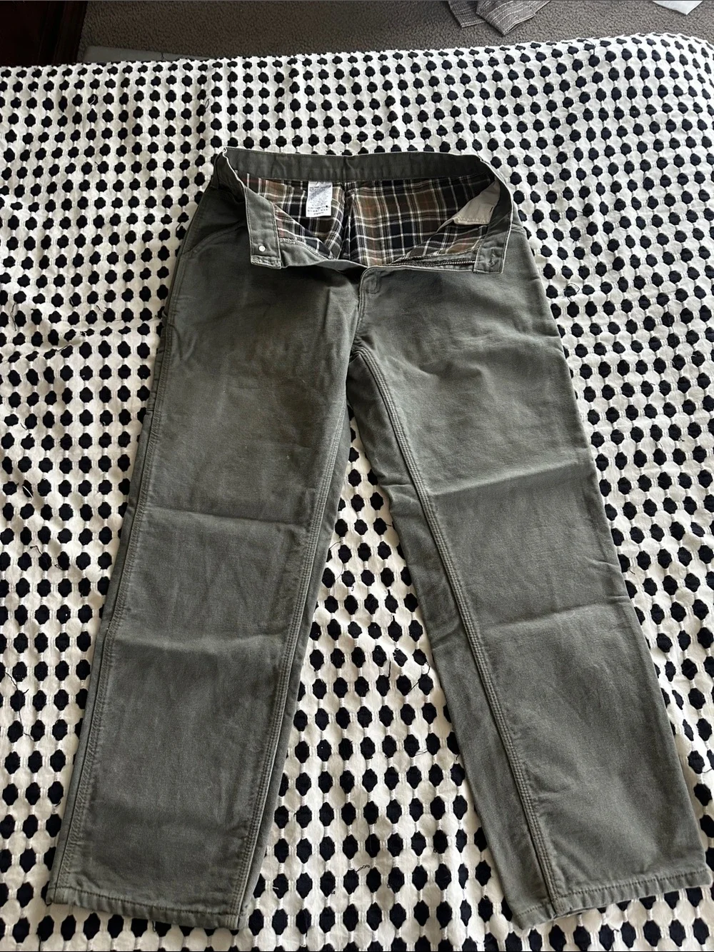 Carhartt mens Straight-Leg Jeans in Olive